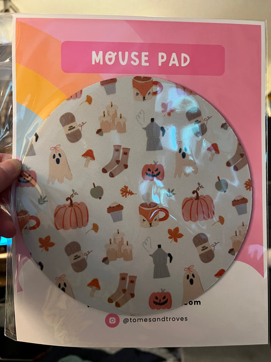 Halloween Cozy Mouse Pad 🎃